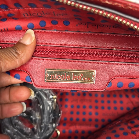 NWT NICOLE LEE “Sketch Book” print design large tote. Adjustable strap included. - Picture 14 of 16